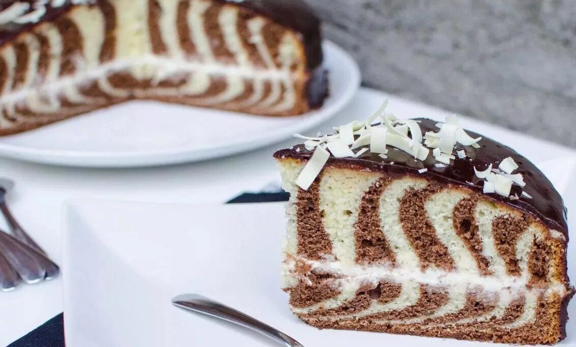 Пирог зебра на сметане с фото Вкусный торт "Зебра" со сгущенным молоком Торт в виде зебры, Порции торта, Торты