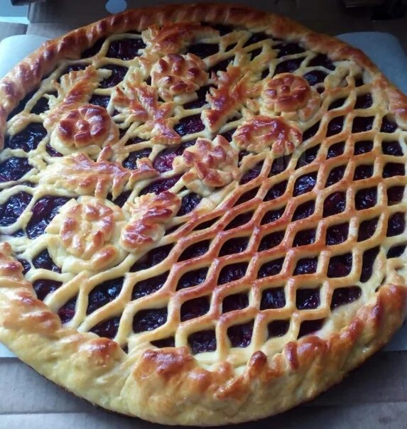 Пироги фото красивые в домашних условиях Olga Mysheva from Holmogor on a forced weekend improves her culinary skills. "My