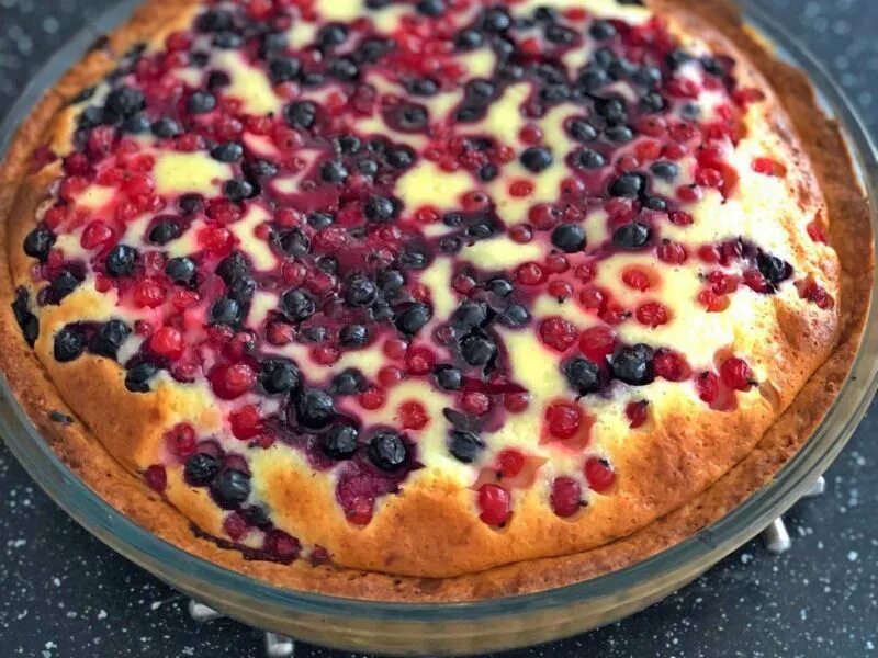 Пироги открытые с ягодами рецепты фото Песочный ягодный пирог со сметанной заливкой - рецепт