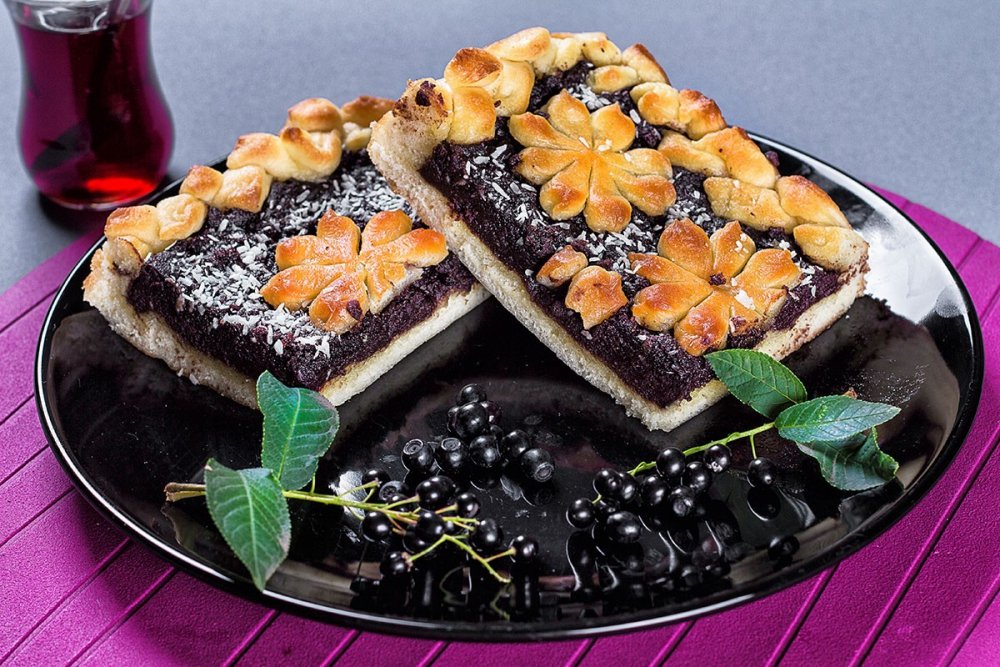 Пироги с черемухой фото Уральская кухня! Что же можно попробовать в Свердловской области?! Ира Эпик Дзен