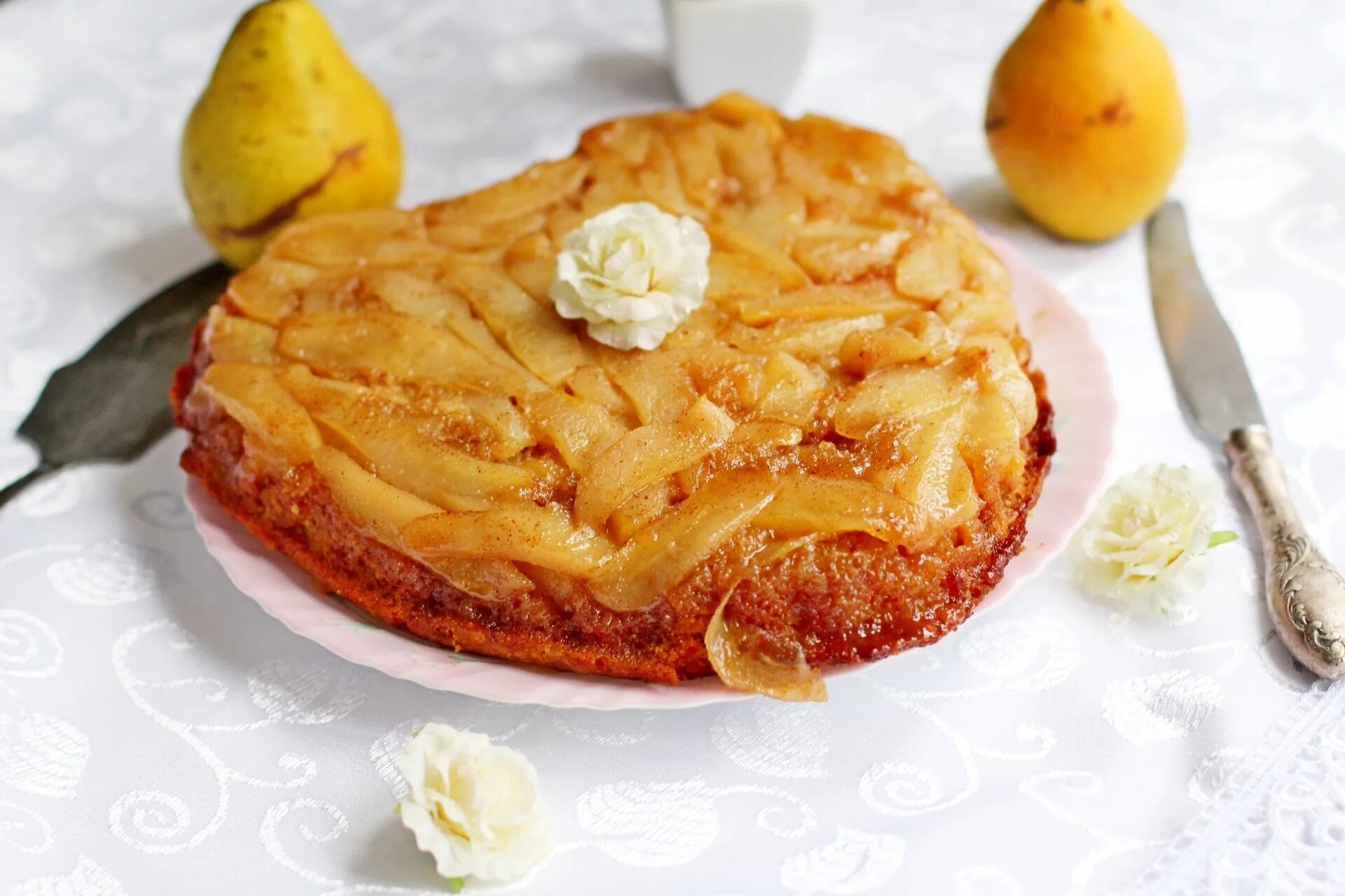 Пироги с грушами с фото Пряный пирог-сердце с карамельными грушами - пошаговый рецепт с фото (8596 просм