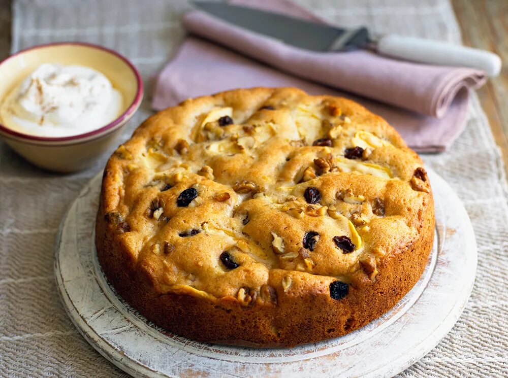 Пироги с изюмом с фото Кекс с яблоками, изюмом и вишней MARIECLAIRE