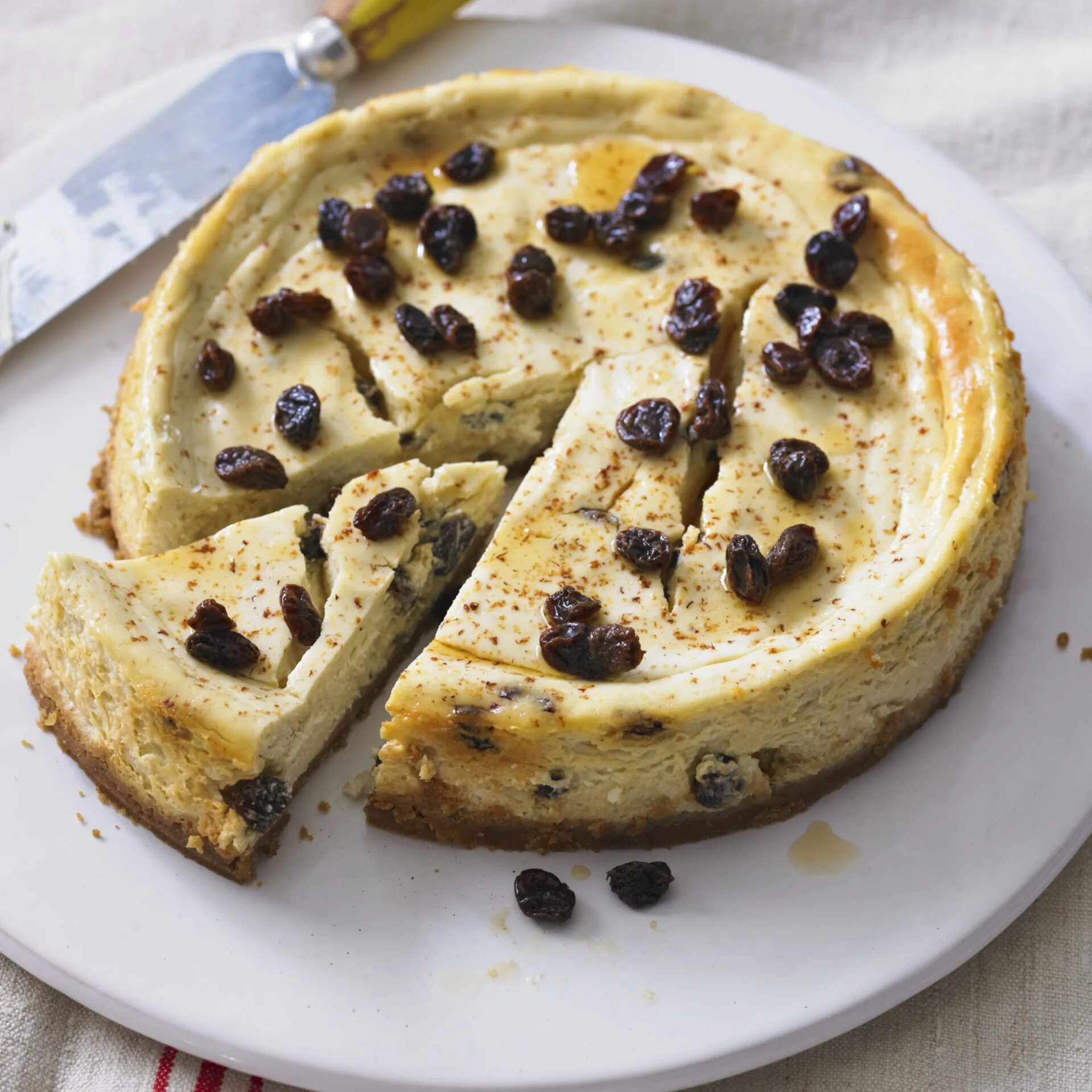 Пироги с изюмом с фото Творожный чизкейк с изюмом