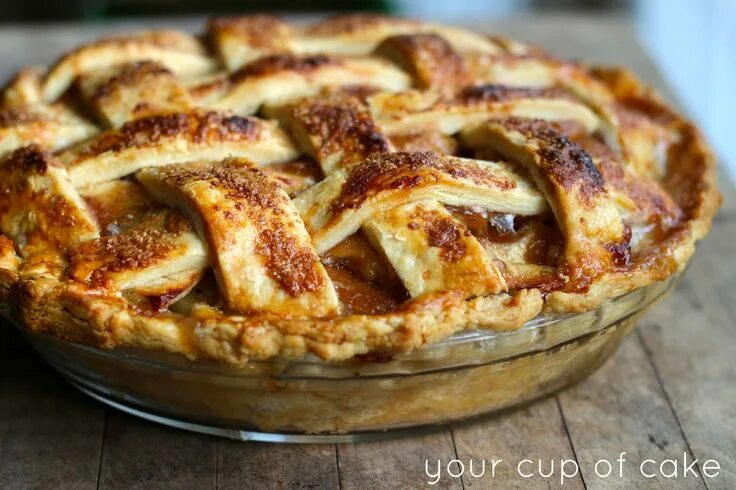 Пироги с корицей с фото Everything you need to know about Pie Crust Apple pie recipe easy, Perfect pies,