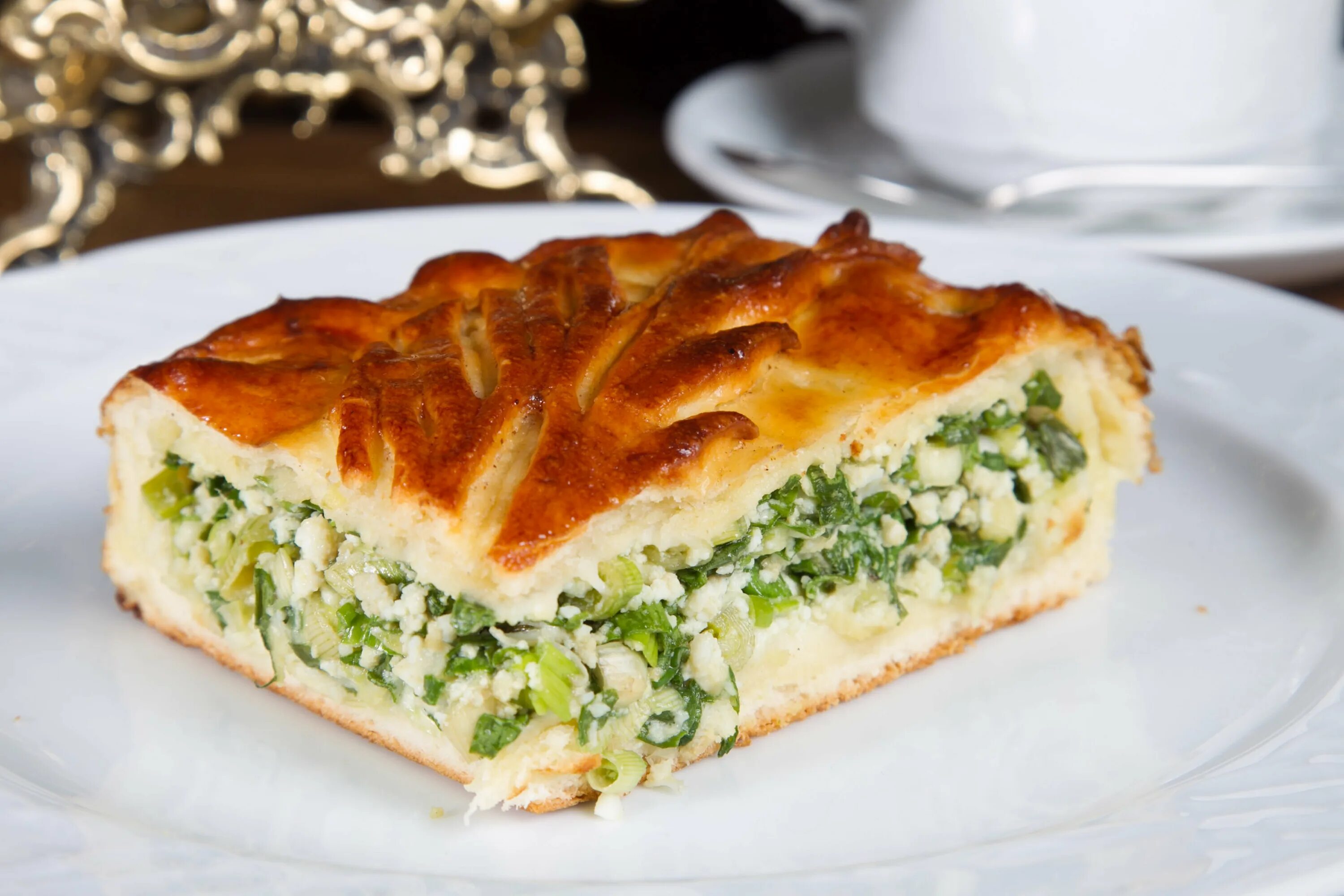 Пироги с луком и яйцом фото Пирог творог лук