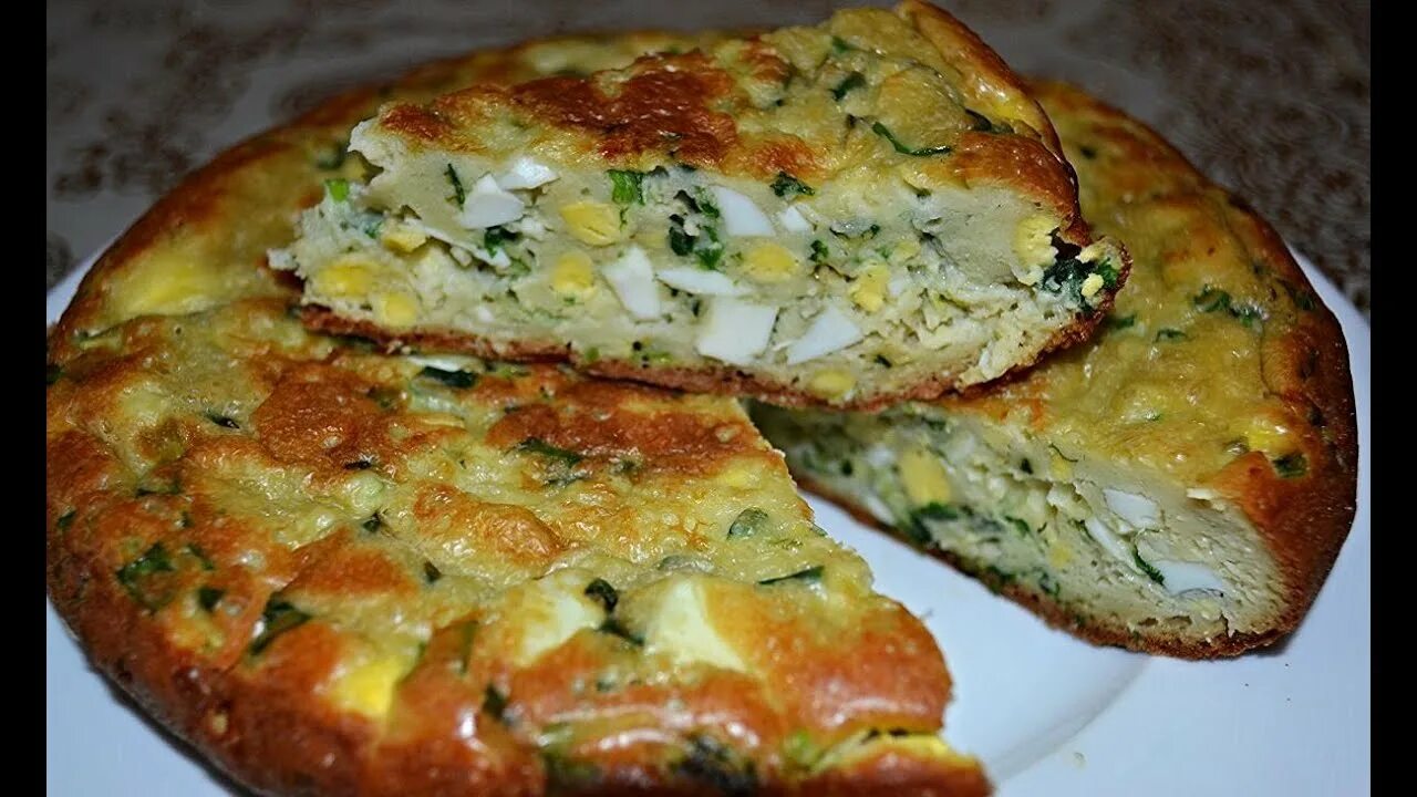 Пироги с луком и яйцом фото Нежный заливной пирог с яйцами и зеленым луком. - YouTube