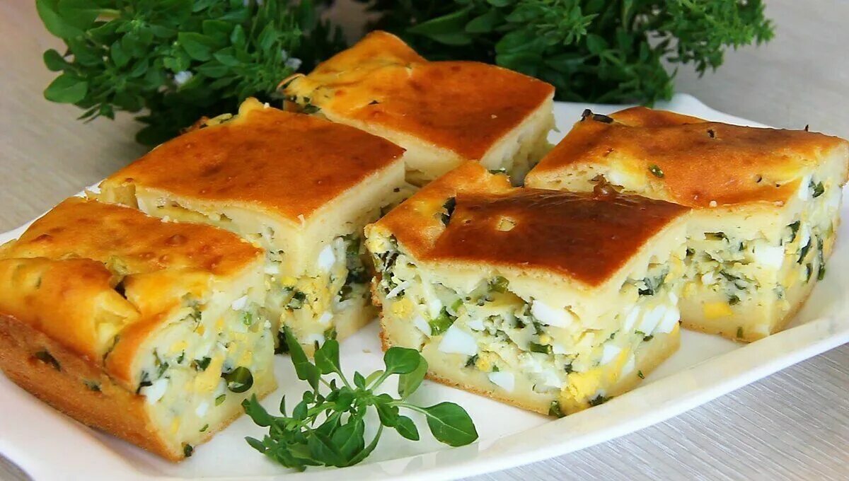 Пироги с луком и яйцом фото Заливной пирог с зеленым луком и яйцом. Со сладким чаем или вприкуску с супом вк