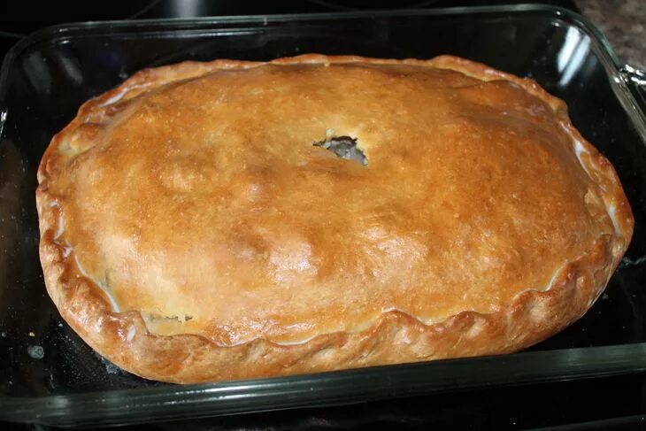 Пироги с мясом в духовке фото Пирог с картофелем и мясом (мамин рецепт) Recipe Food, Recipes, Desserts