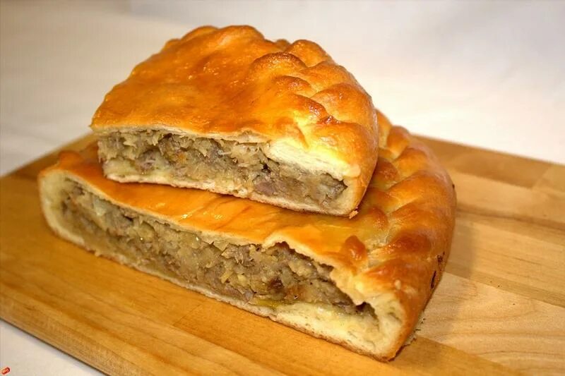 Пироги с мясом в духовке фото Пирог с рубленой говядиной и капустой от Обедовъ Екатеринбург Единая Служба Зака