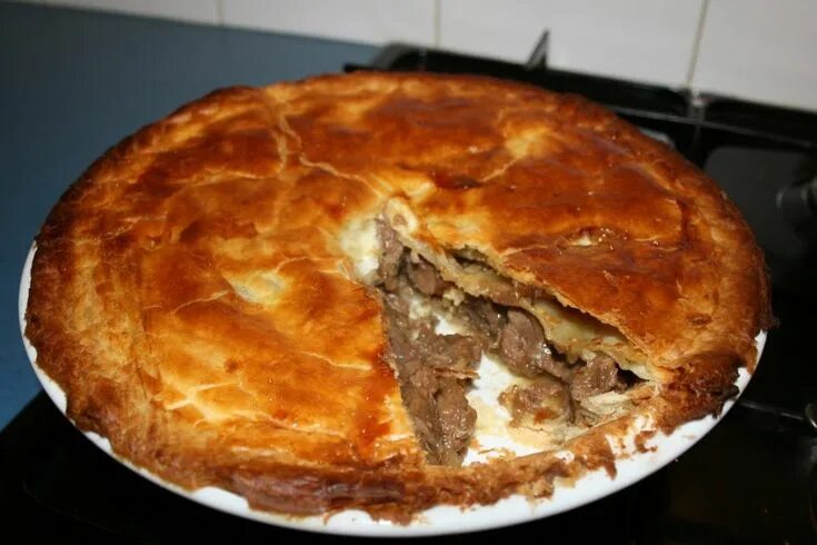 Пироги с мясом в духовке фото Необычная закуска: Пончики из шампиньонов и сыра
