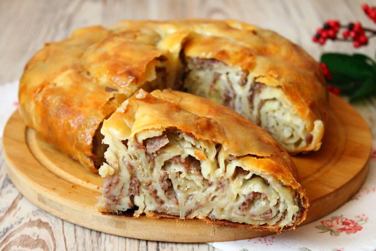 Пироги с начинкой рецепты с фото Курники из слоеного теста - вкусный рецепт с пошаговым фото