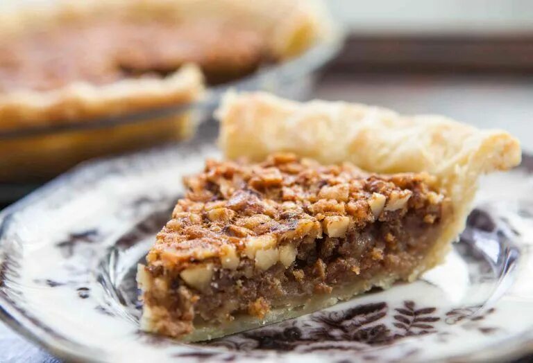 Пироги с орехами рецепт с фото Serve This Walnut Maple Pie As an Impressive End to Any Meal Recipe Simply recip