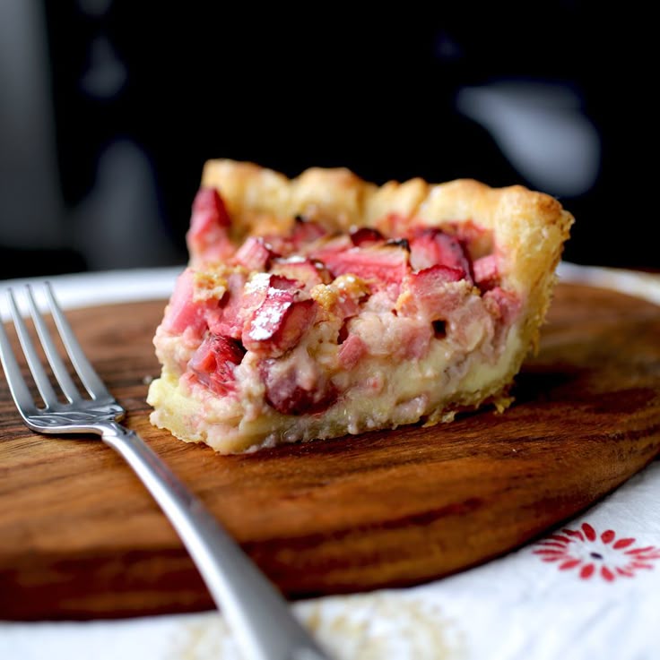 Пироги с ревенем рецепты с фото "One of the most delicious and easiest pie recipes I know. I got this wonderful 