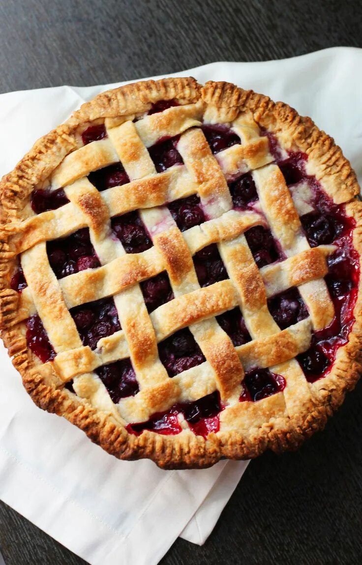 Пироги сладкие с начинкой с фото Michigan Sour Cherry Pie Recipe Cherry pie recipe, Sour cherry pie, Cherry recip