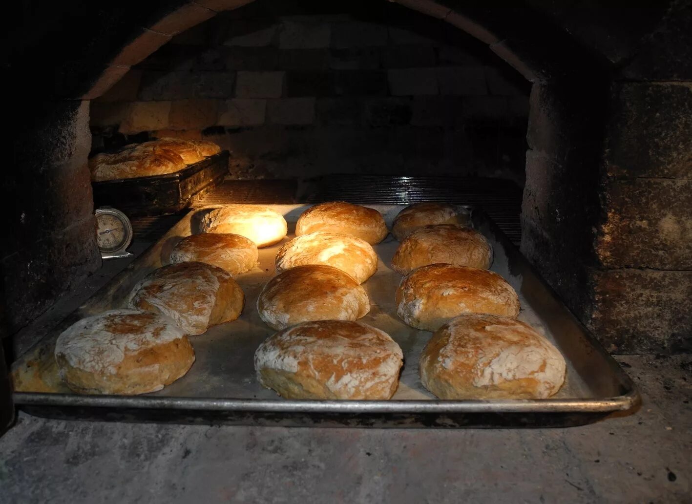 Пироги в печи фото Potato Bread - Buns and Loaves - Forno Bravo. Authentic Wood Fired Ovens Recipe 