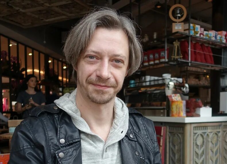 Пирогов кирилл актер фото Как живёт актёр Кирилл Пирогов, прославившийся после "Брата-2" Москва 105.7