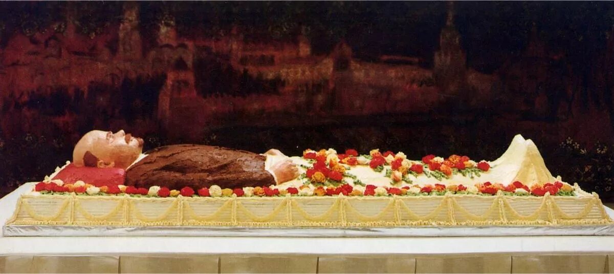 Пирогов мавзолей фото Файл:1998 МАВЗОЛЕЙ INet.jpg - Википедия