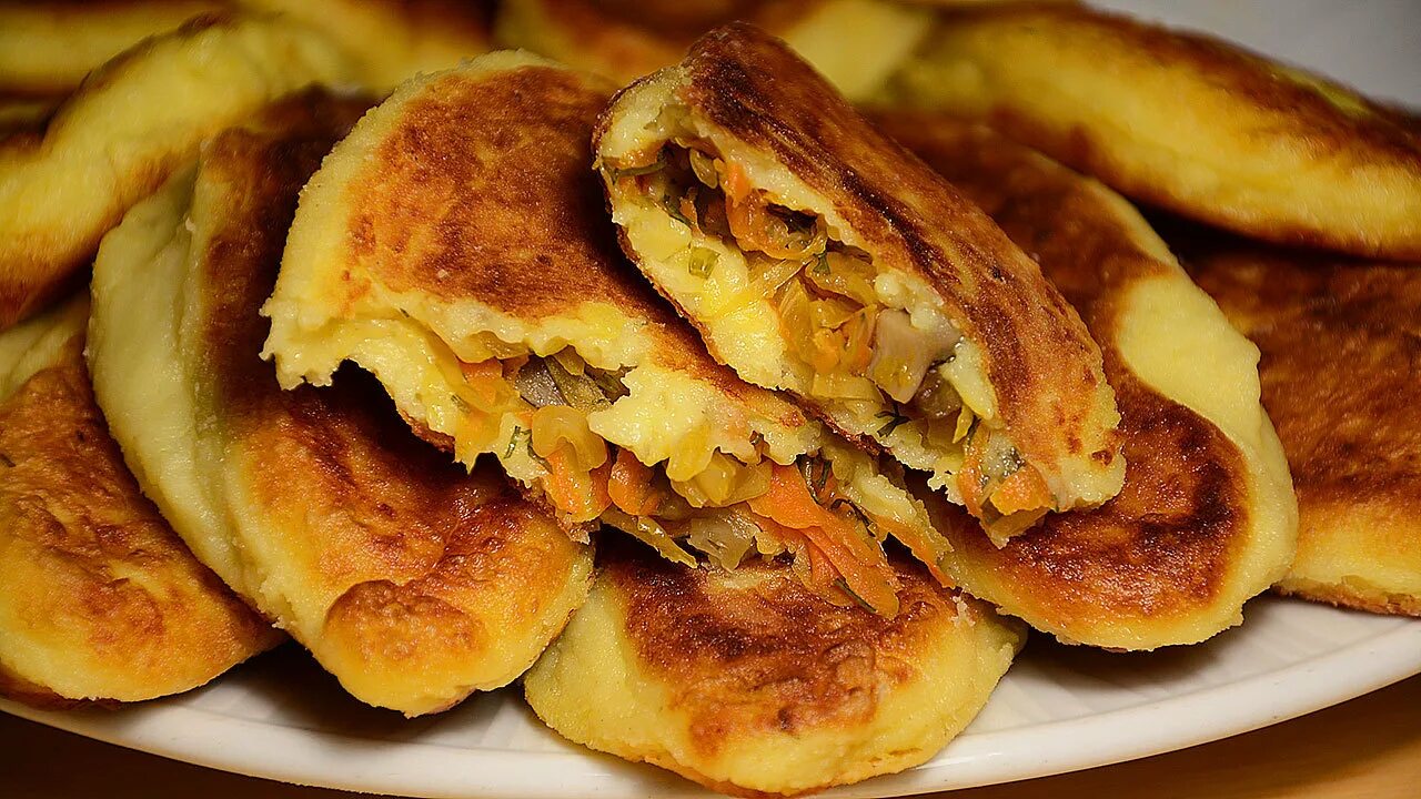 Пирожки картофельные с капустой фото Картофельные зразы с грибами и капустой - пошаговый рецепт с фото (17632 просмот