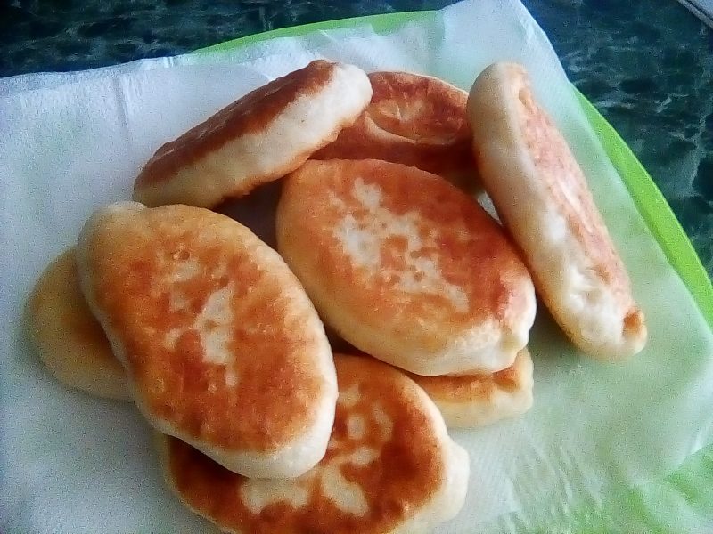 Пирожки на кефире с фото пошаговая Пирожки с картофелем на кефире - пошаговый рецепт с фото на Повар.ру