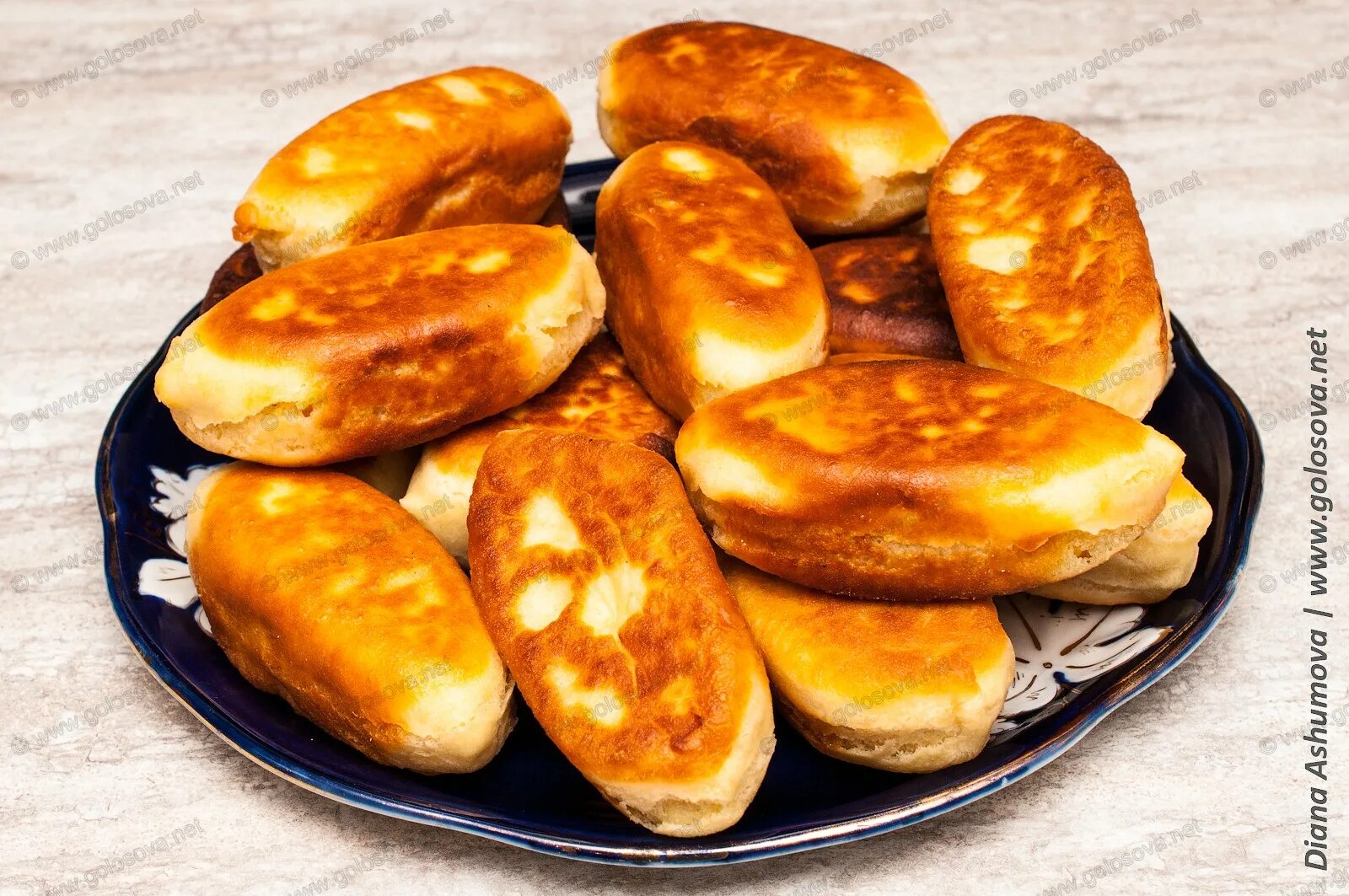 Пирожки на воде с фото Пирожки из картофеля с начинкой на сковороде eCookie.ru