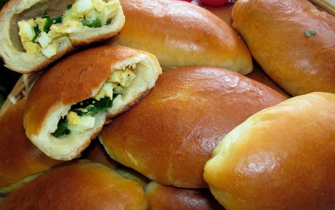Пирожки с капустой в духовке фото Пирожки с яйцом и зелёным луком