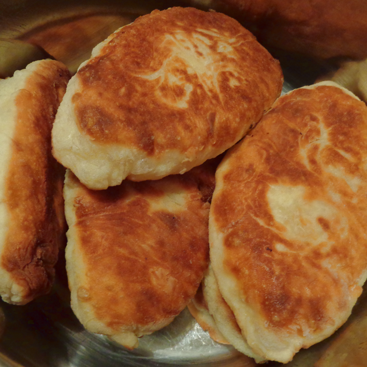 Пирожки с картошкой на сковороде фото Пирожки с картошкой на сухой сковороде eCookie.ru