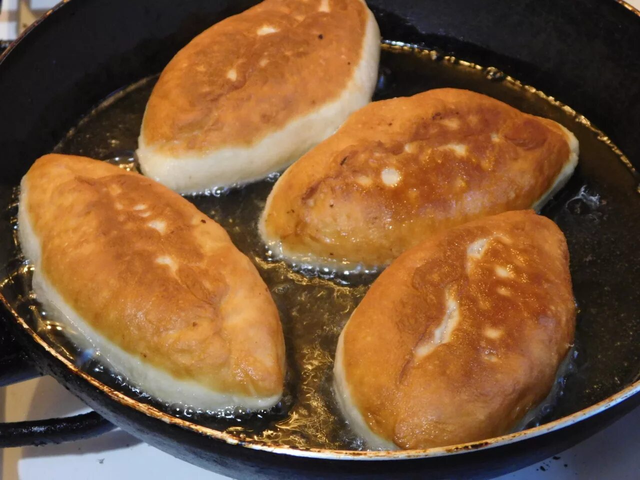 Пирожки с картошкой на сковороде фото Как сделать пирожки с картошкой на сковороде фото - Coffeebull.ru