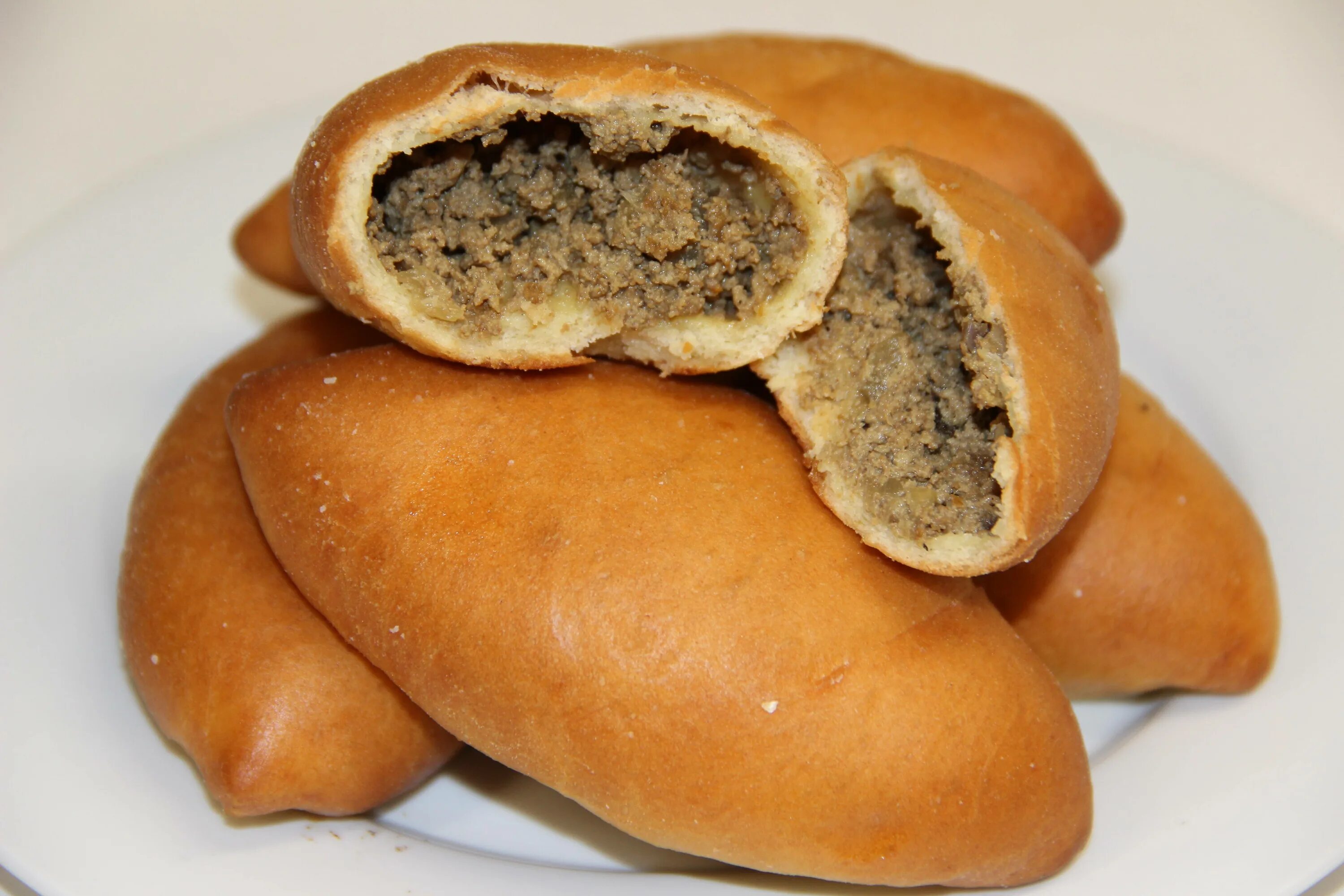Пирожки с мясом фото Пирожки с куриными сердечками CoffMachines.ru