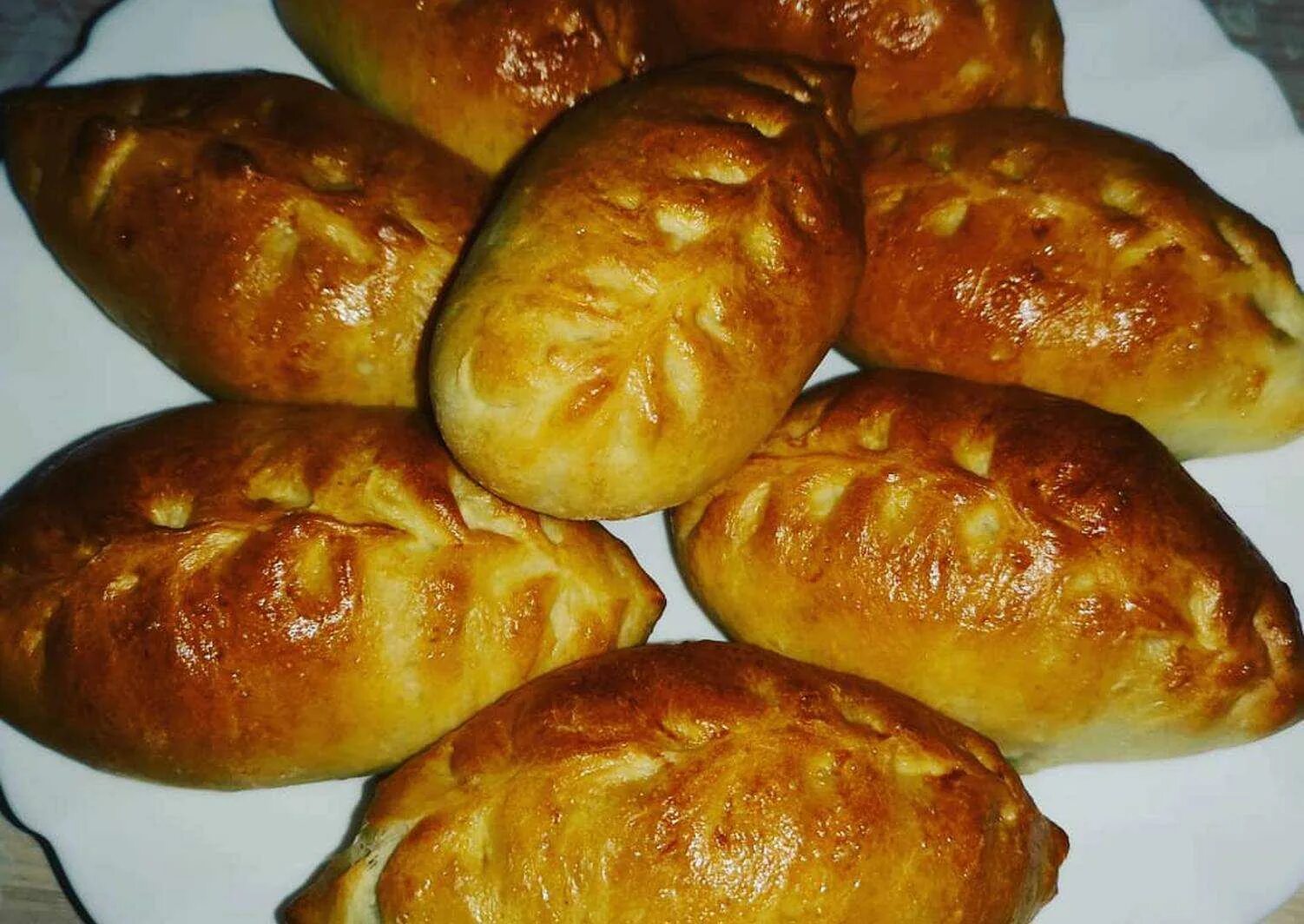 Пирожки с мясом в духовке фото Пирожки с груздями - CoffeePapa.ru