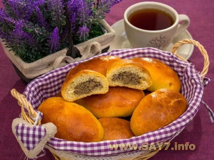 Пирожки с печенью рецепт с фото Пирожки с печенью Рецепт Идеи для блюд, Выпечка, Пирожки