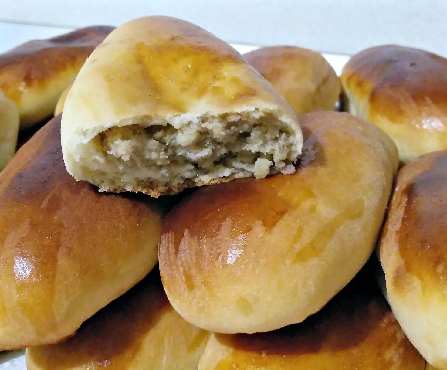 Пирожки с печенью в духовке фото Пирожки с печенью и картошкой в духовке фото - Тоши Суши