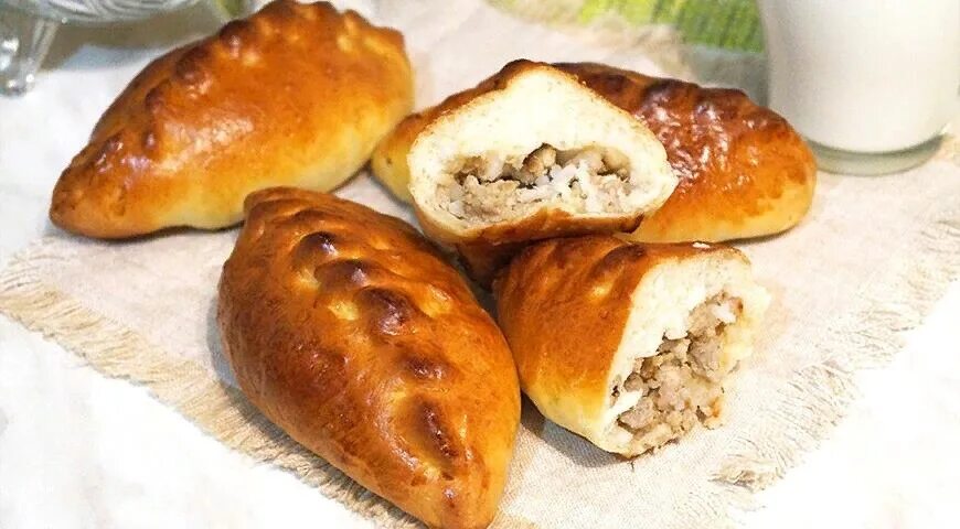 Пирожки с рисом рецепт с фото Пирожки с мясом и рисом Вкусные и пышные пирожки с мясной начинкой. ИНГРЕДИЕНТЫ.
