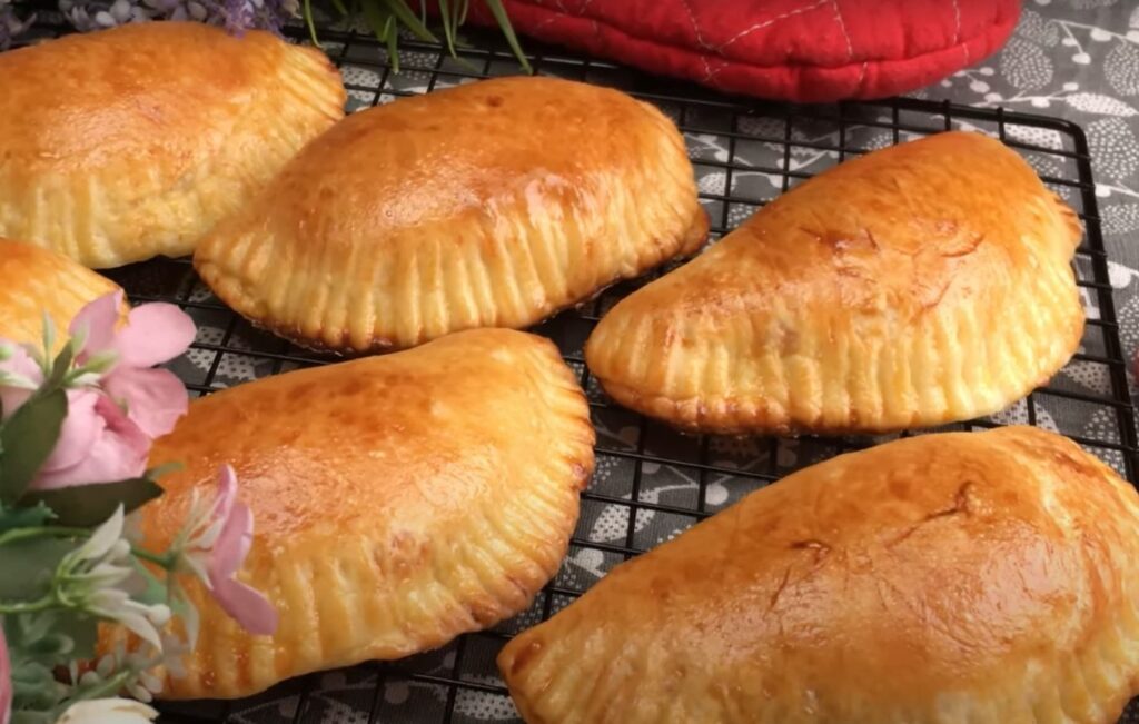 Пирожки с сыром фото Готовлю по этому рецепту 1 раз в неделю. Вкусные сырные пирожки: сыр подойдёт лю