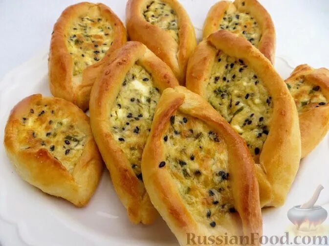 Пирожки с сыром рецепты с фото Ливанская кухня, Пирожки с сыром, Пирожковое тесто, рецепты с фото на RussianFoo