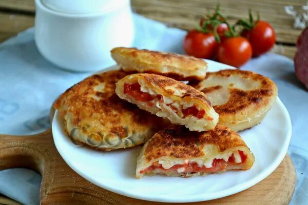 Пирожки с сыром рецепты с фото пирожки бомбочки с помидорами и сыром Food, Cooking, Breakfast