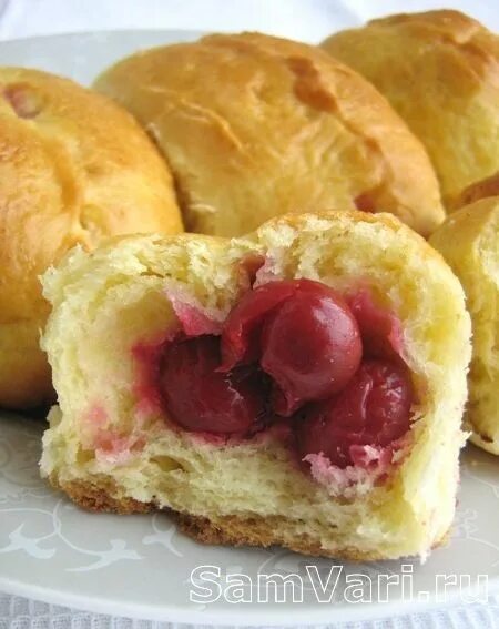 Пирожки с вишней в духовке фото Top 10 пирожки с вишней в духовке ideas and inspiration
