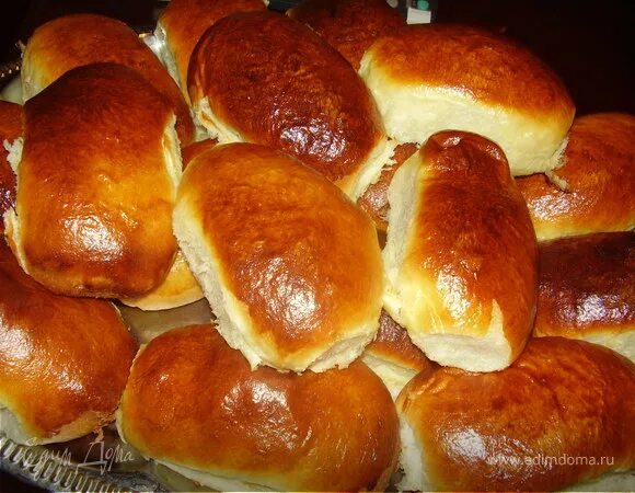 Пирожки в духовке пошаговое фото Любимые пирожки моей семьи(с мясом,капустой,творогом) , пошаговый рецепт на 7450