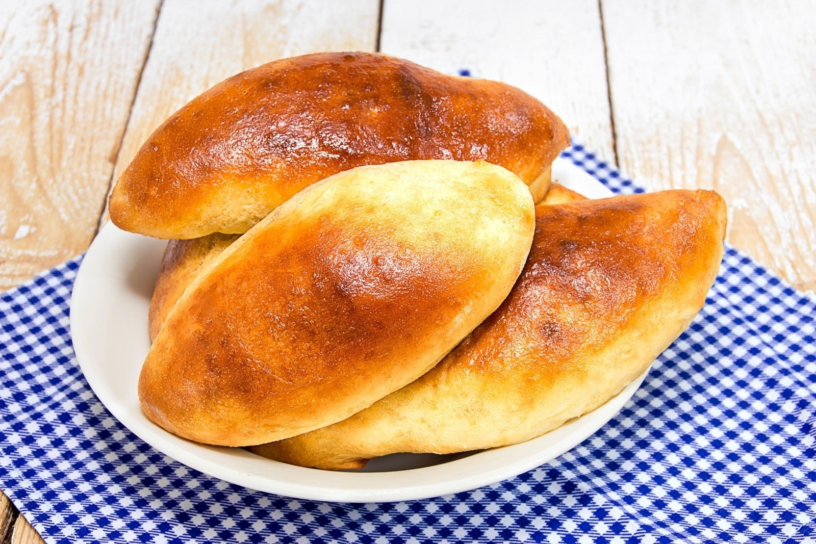 Пирожки в духовке сдобные с фото Домашние пирожки с начинкой рецепт