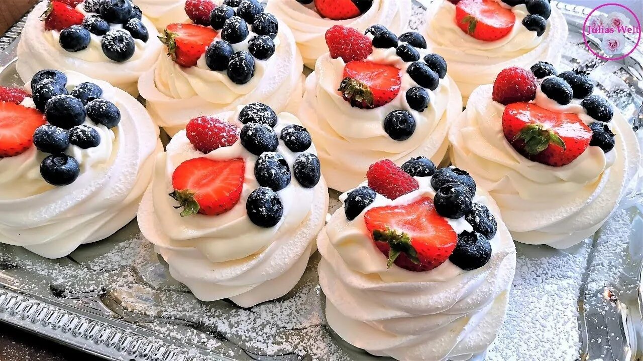 Пирожное павлова фото Mini Pavlova Rezept / Пирожное Павлова - YouTube