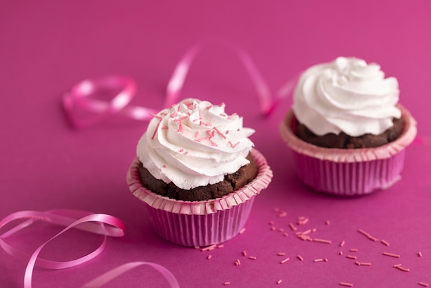 Пирожное с кремом фото Page 4 81,000+ Sweet Cupcake Pictures