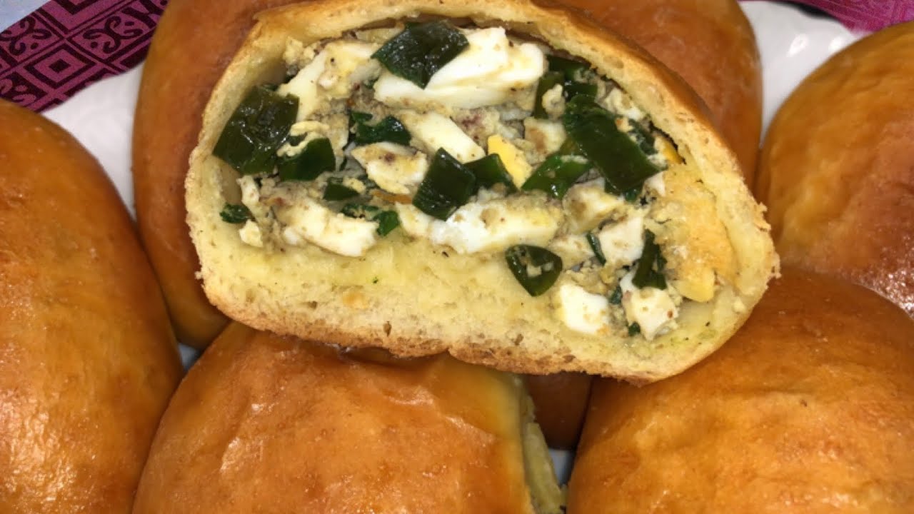 Пирожок лук с яйцом фото Домашние пирожки с яйцом и зелёным луком! Самая быстрая и вкусная начинка для пи