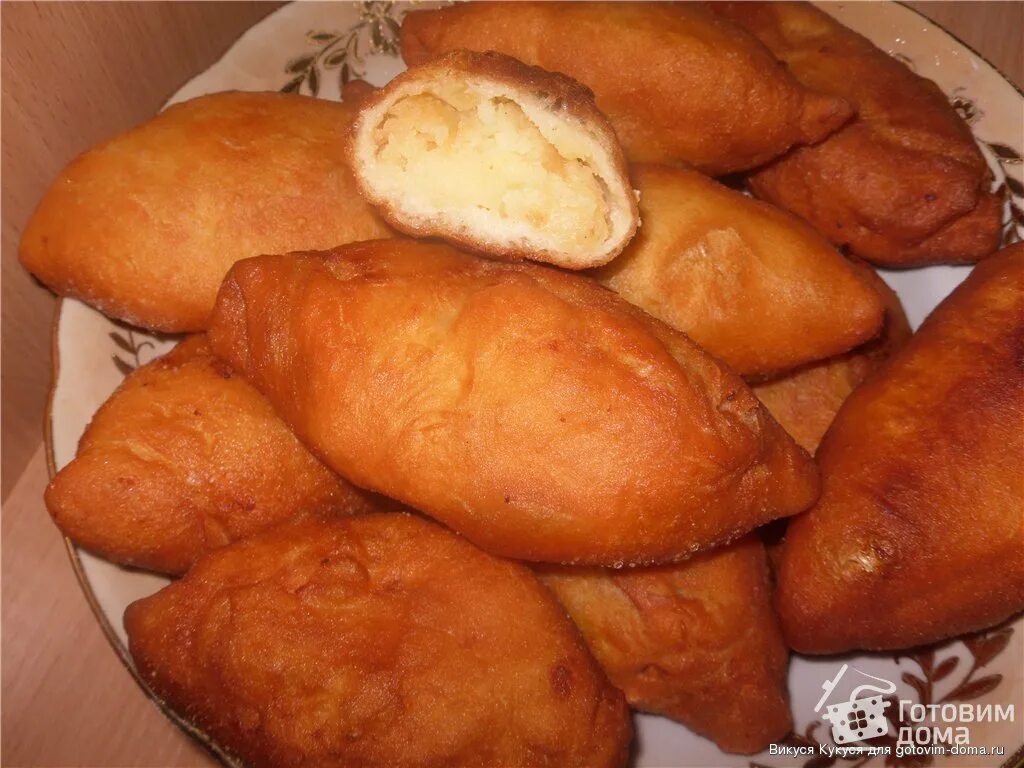 Пирожок с картошкой жареный фото Заварное дрожжевое безопарное тесто для пирожков - пошаговый рецепт с фото на Го
