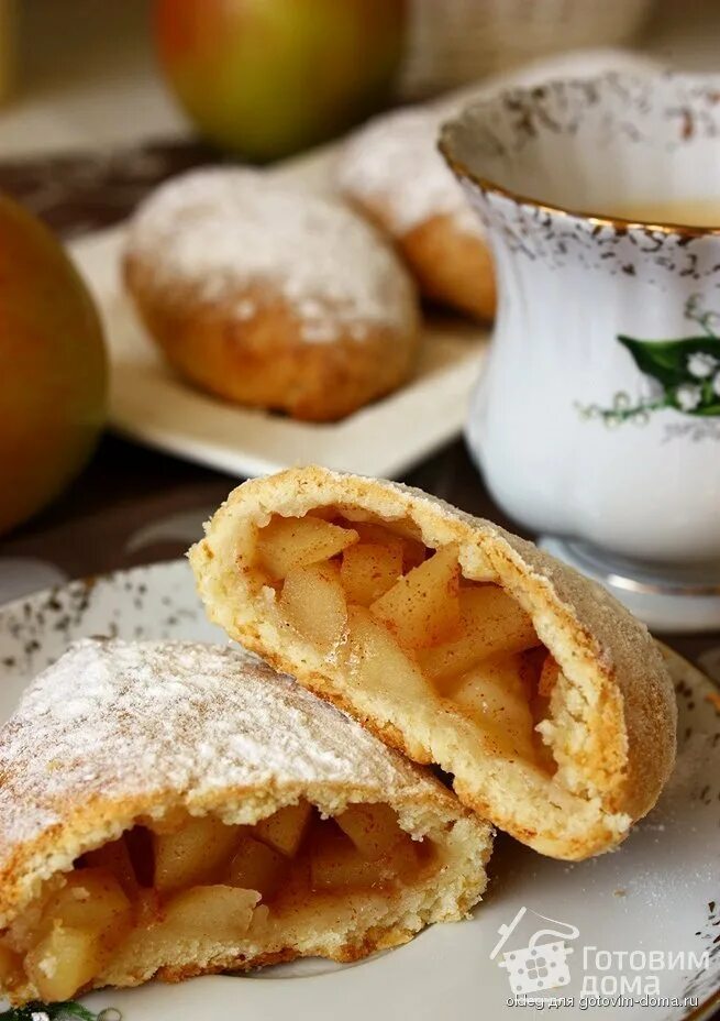 Пирожок с яблоком рецепт с фото Рассыпчатые пирожки с яблоками и корицей - пошаговый рецепт с фото на Готовим до