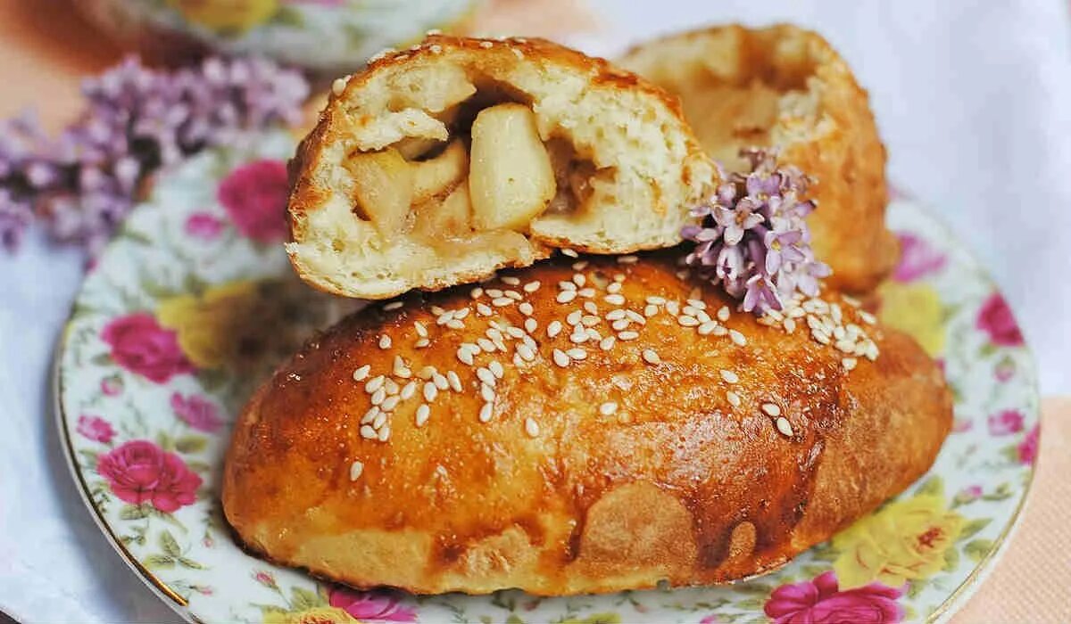 Пирожок с яблоком рецепт с фото Пирожки печеные с яблоками - CoffeePapa.ru