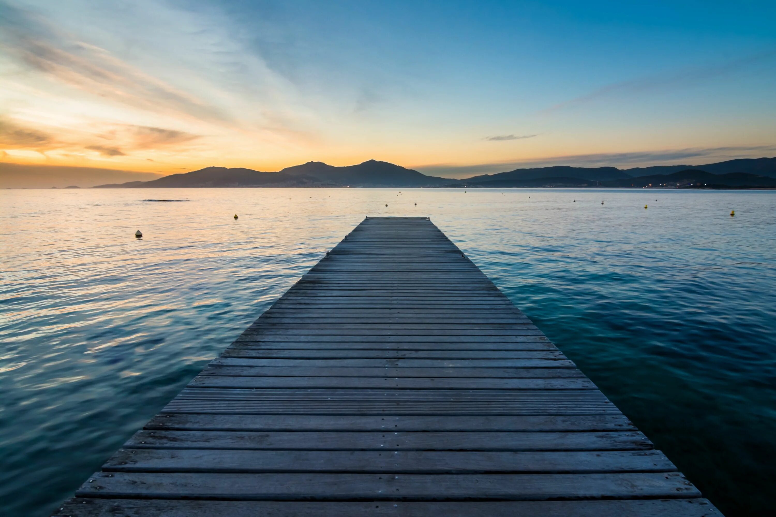 Пирс морской фото HD wallpaper: gray wooden dock, sunset, sea, Corsica, pier, mountains, water