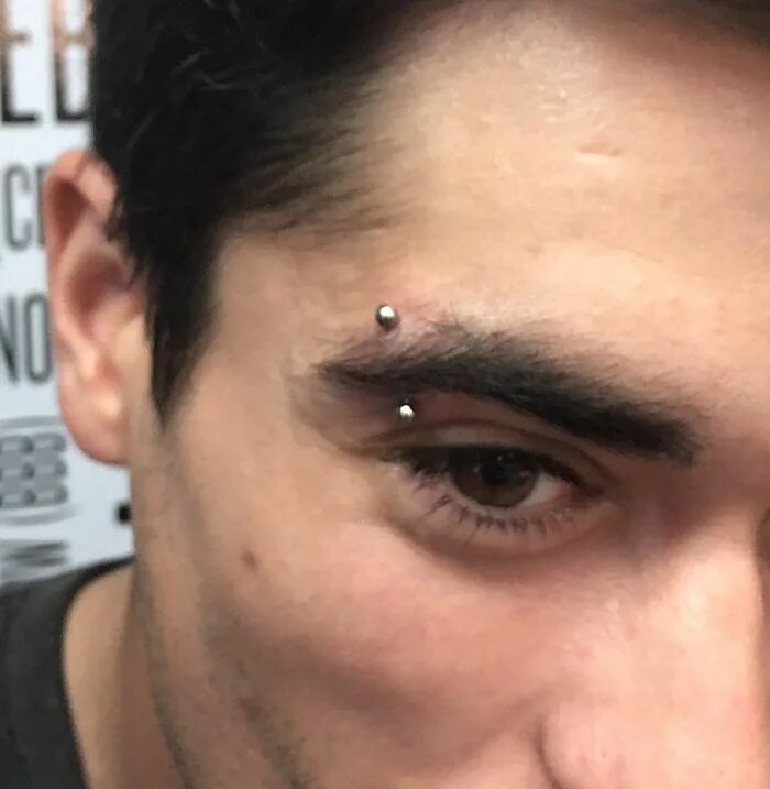 Пирсинг брови фото мужчины Eyebrow - Body Diagrams - Adrenaline Studios Canada piercing diagram - Piercing 