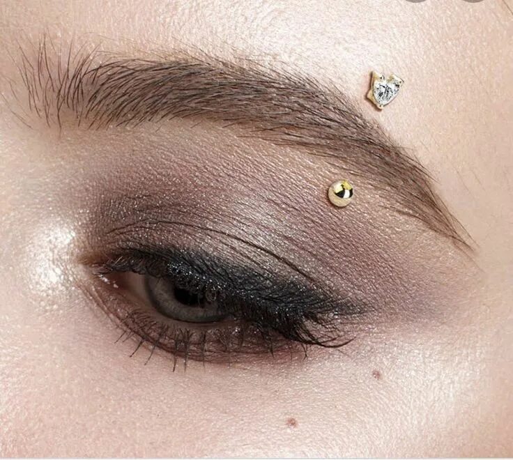 Пирсинг брови женский фото Pin by rch babytaemni on Piercing Eyebrow piercing jewelry, Eyebrow piercing, Ey