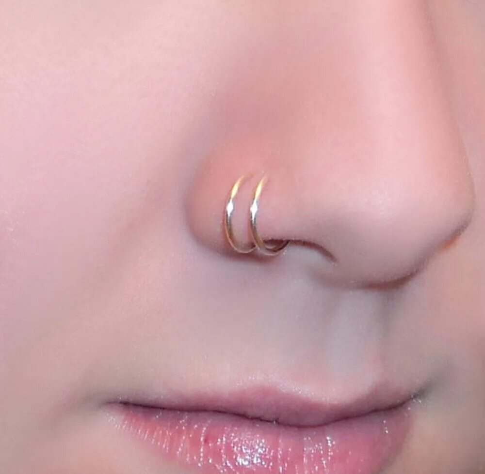 Пирсинг носа кольцо фото Titanium Twist Bend Septum Ear Nose Lip Ring Open Hoop Earring Sleeper Piercing 