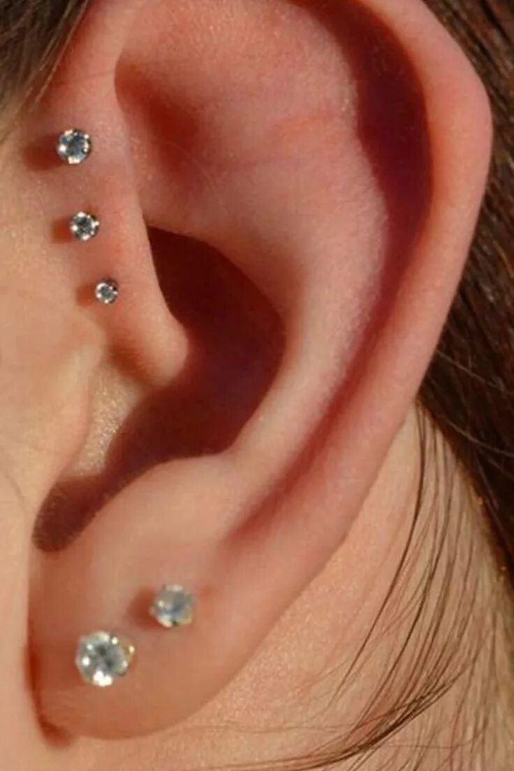 Пирсинг ушей названия и фото Gemina Double Crystal Ear Piercing Stud Earings piercings, Pretty ear piercings,