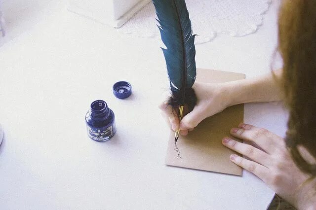 Писать пером фото Untitled Ravenclaw, Ravenclaw aesthetic, Hogwarts aesthetic
